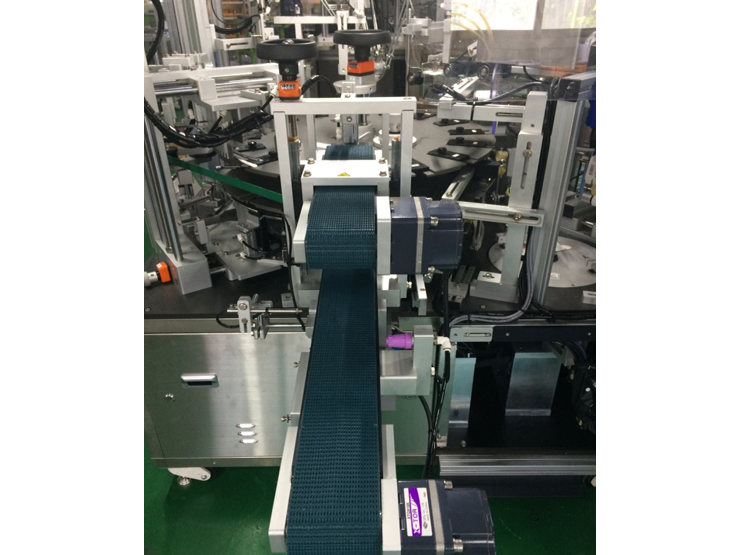 Product discharge device
